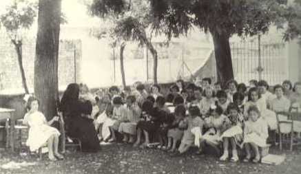 Mariano al Brembo, asilo infantile vecchio nel 1962