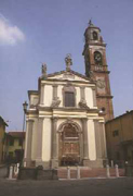 L'esterno della chiesa parrocchiale di S. Lorenzo